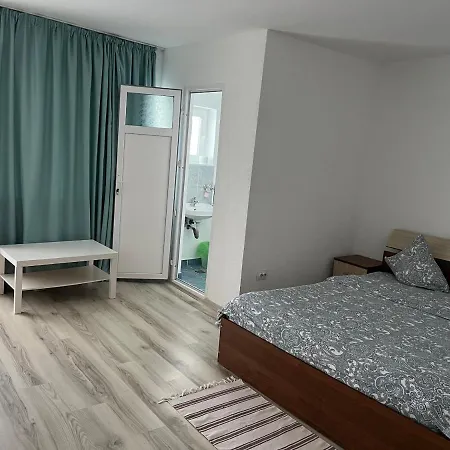 Casa Analys * Douăzeci şi Trei August