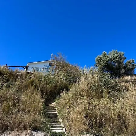 Casa Analys 3* Douăzeci şi Trei August